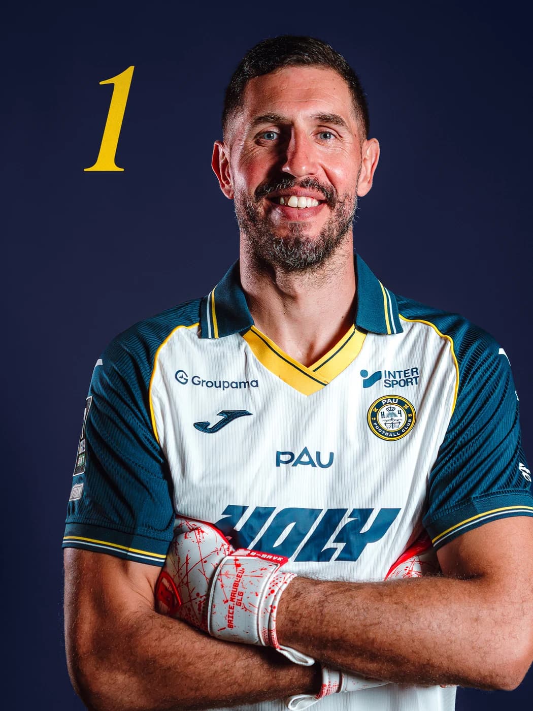 Portrait de Brice Maubleu en maillot du Pau FC