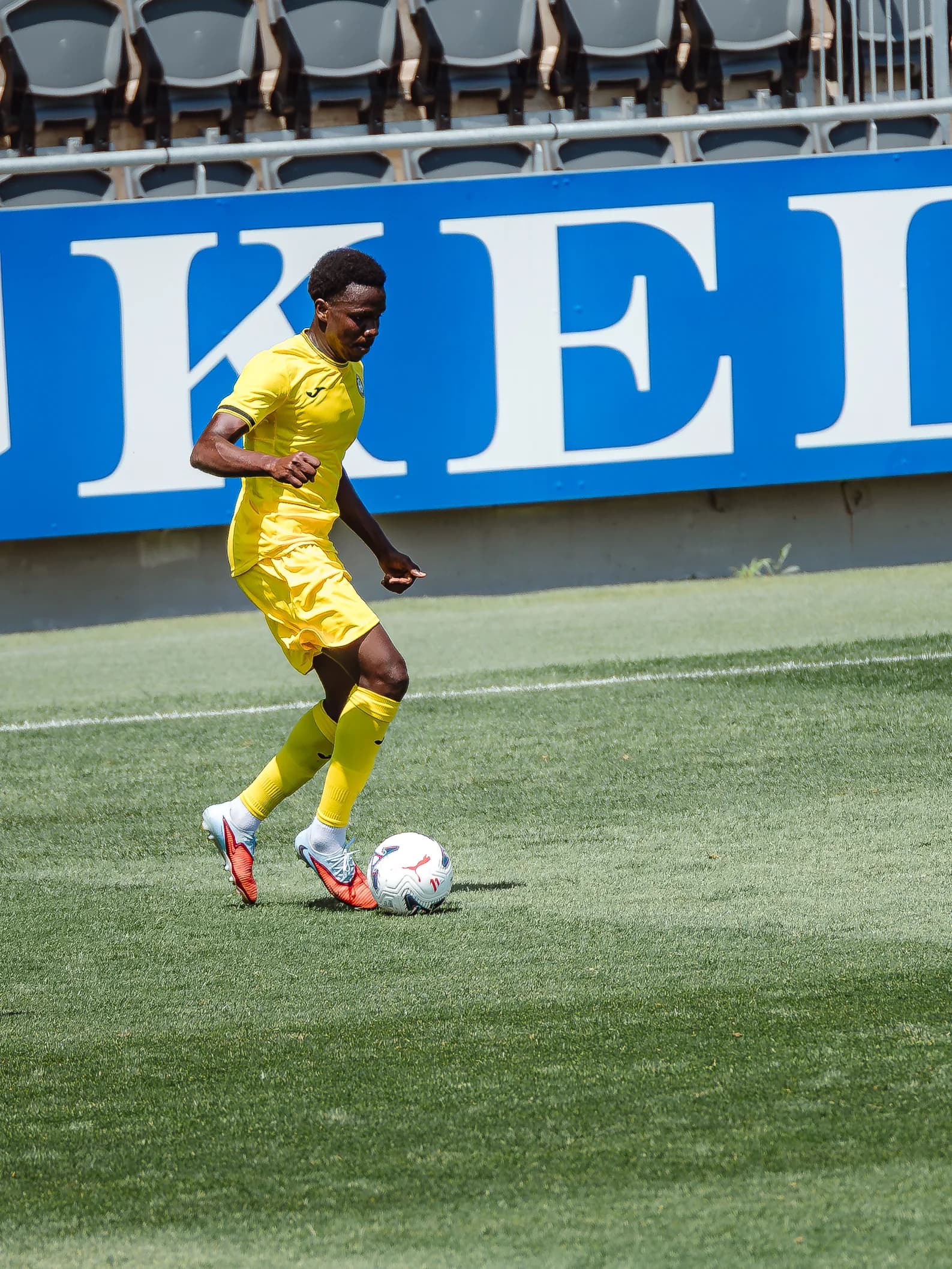 Abdoulaye Mbaye sous le maillot du Pau FC