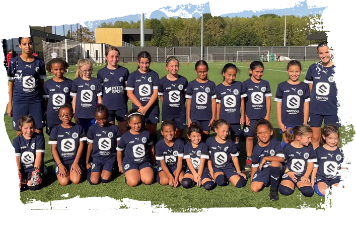 Le but d u pôle féminin du PAu FC est d'amener de jeunes footballeuses béarnaises au plus haut niveau possible.